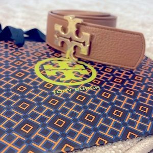 Reversible Tory Burch leather belt. Gold/Brown.